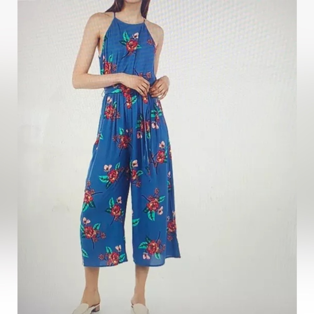 EXPRESS Floral High Neck Culotte Jumpsuit Sz XXS